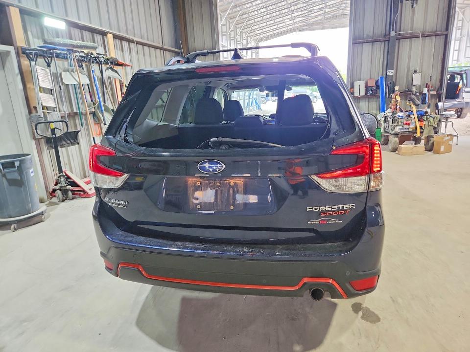 2019 Subaru Forester VIN JF2SKAPC3KH400102 COPART salvage auction — WATER/FLOOD, Mo - Salvage Certificate Of Title, sold $70 on 2026-07-28 (photo 6)