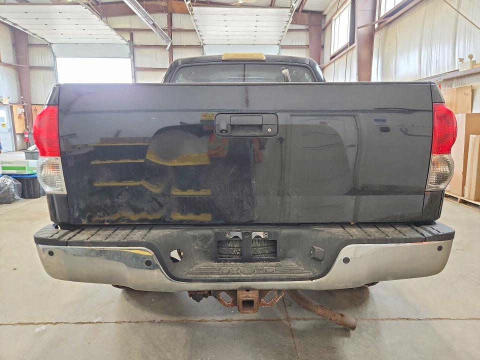 2007 Toyota Tundra VIN 5TBDV58187S469429 COPART salvage auction — VANDALISM, AB - BOS - SALVAGE, sold $2,500 on 2026-07-16 (photo 6)