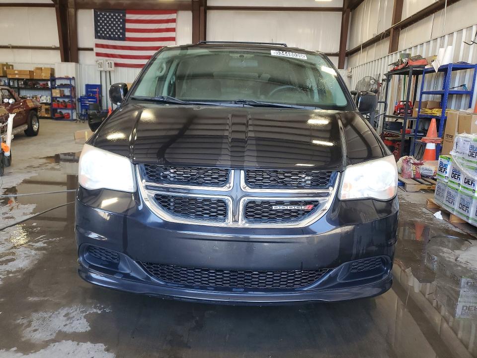 2014 Dodge Grand caravan VIN 2C4RDGCG9ER209988 COPART salvage auction — NORMAL WEAR, Wv - Certificate Of Title, sold $625 on 2026-07-07 (photo 5)