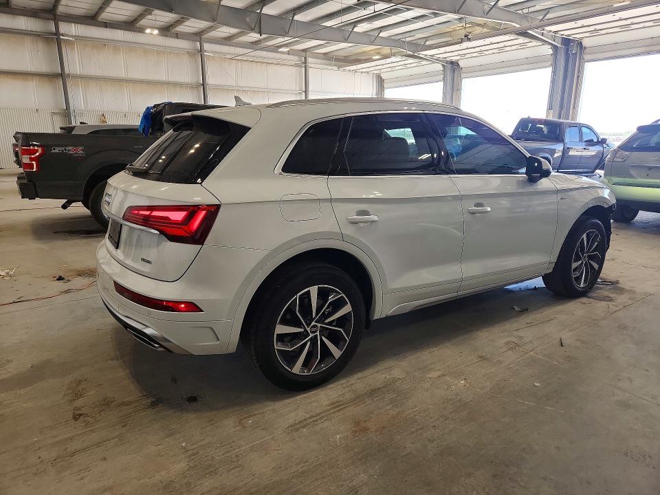 2024 Audi Q5 VIN WA1EAAFY2R2041800 COPART salvage auction — FRONT END, Ne - Cert Of Title-Salvage, sold $21,300 on 2026-07-14 (photo 3)