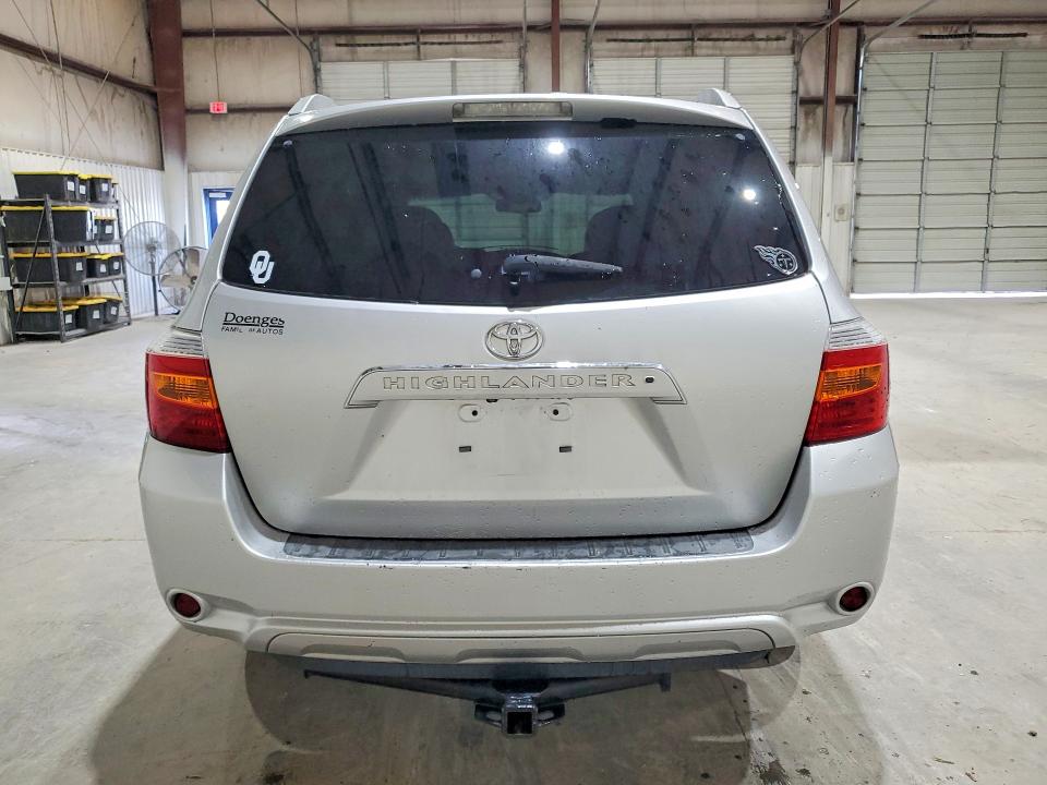 2010 Toyota Highlander VIN 5TDYK3EHXAS022647 COPART salvage auction — HAIL, Ok - Certificate Of Title, sold $3,600 on 2026-07-08 (photo 6)