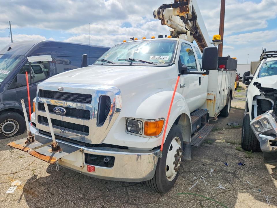 2011 Ford F-650 VIN 3FRWX6FC3BV372987 COPART salvage auction — MINOR DENT/SCRATCHES, MI - CERTIFICATE OF TITLE, sold $1,150 on 2026-07-09 (photo 1)