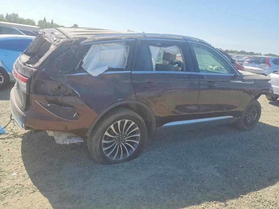 2020 Lincoln Aviator VIN 5LM5J7XC3LGL06786 COPART salvage auction — ROLLOVER, Nm - Cert Of Title-Salvage, sold $450 on 2026-07-02 (photo 3)