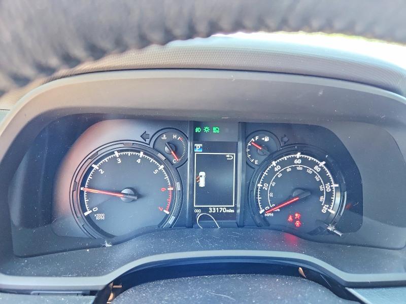 2022 Toyota 4runner VIN JTEEU5JR8N5270202 COPART salvage auction — FRONT END, Nc - Salvage Certificate Of Title, sold $9,600 on 2026-07-20 (photo 9)