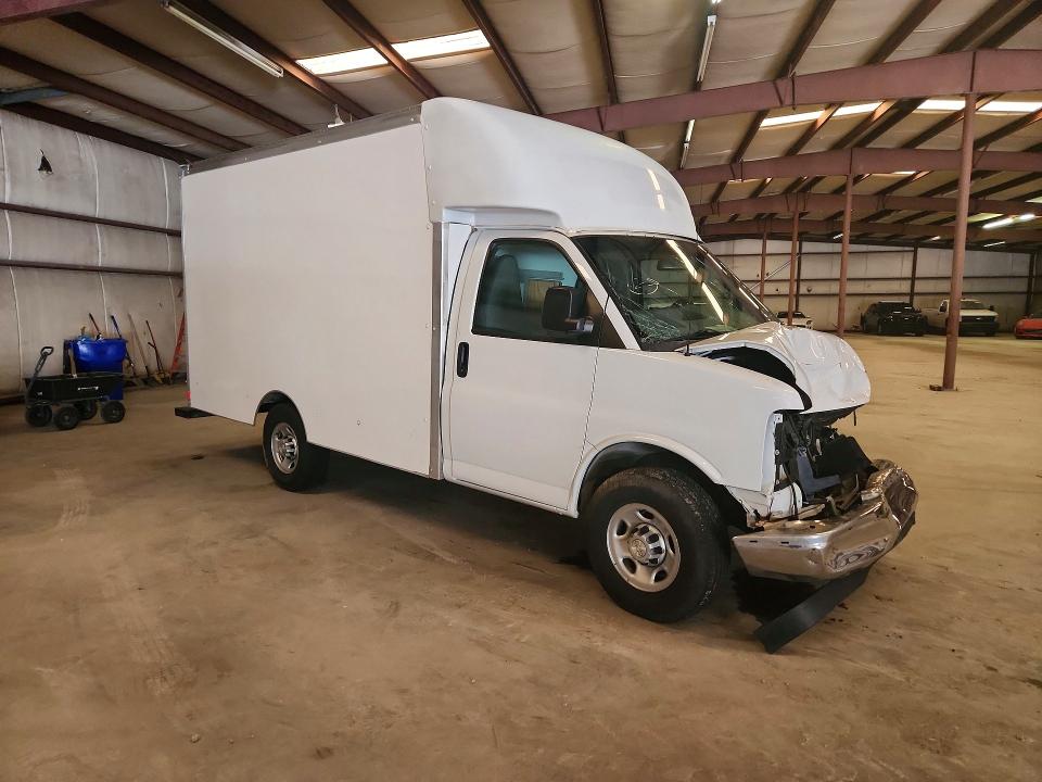 2020 Chevrolet Express 2500 VIN 1GB0GRFG7L1277607 COPART salvage auction — ALL OVER, Nc - Salvage Certificate Of Title, sold $2,700 on 2026-07-08 (photo 4)
