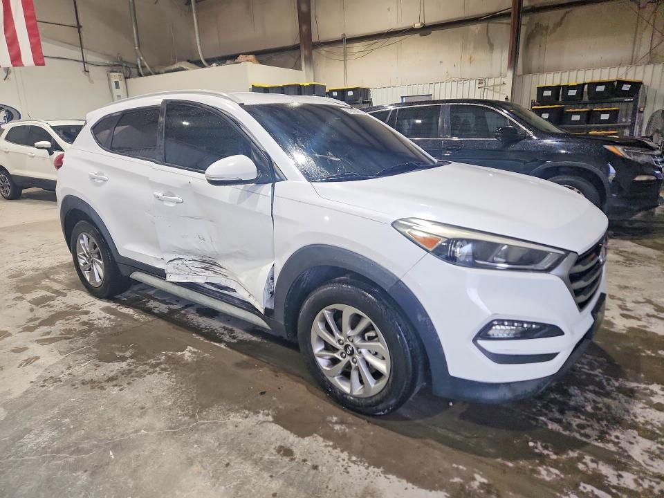 2017 Hyundai VIN KM8J33A45HU500296 COPART salvage auction — SIDE, Ok - Cert Of Title-Salvage, sold $2,600 on 2026-07-08 (photo 4)