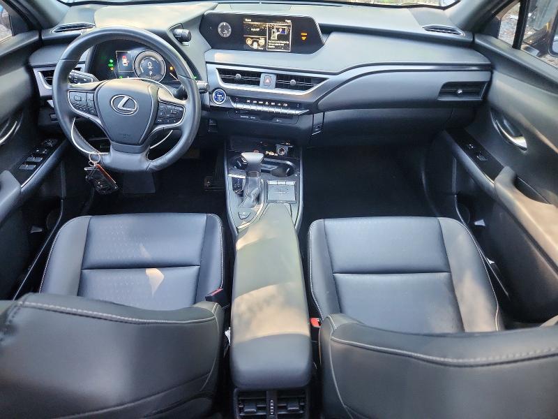 2022 Lexus Ux VIN JTHX9JBH2N2058232 COPART salvage auction — REAR END, Md - Cert Of Salvage < 75% Damage, sold $2,000 on 2026-07-28 (photo 8)