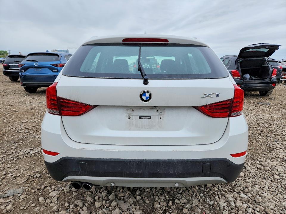 2015 BMW X1 VIN WBAVL1C59FVY31810 COPART salvage auction — NORMAL WEAR, Il - Certificate Of Title, sold $650 on 2026-07-15 (photo 6)