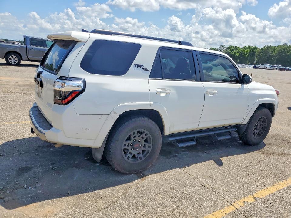 2020 Toyota 4runner VIN JTEBU5JR3L5809504 COPART salvage auction — SIDE, Al - Cert Of Title-Salvage Title, sold $14,300 on 2026-07-13 (photo 3)