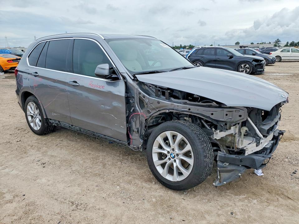 2014 BMW X5 VIN 5UXKR0C58E0C25801 COPART salvage auction — FRONT END, Tx - Salvage Vehicle Title, sold $6,800 on 2026-07-24 (photo 4)