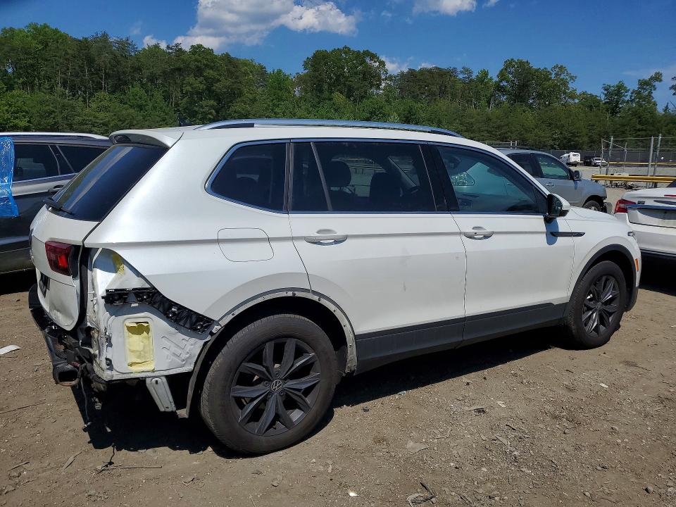 2023 Volkswagen Tiguan VIN 3VVNB7AX3PM009675 COPART salvage auction — REAR END, Id - Salvage Certificate Of Title, sold $8,700 on 2026-08-28 (photo 3)