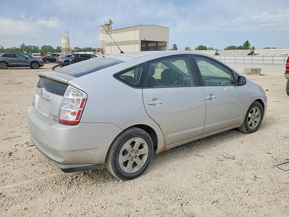 2007 Toyota Prius VIN JTDKB20U277687985 COPART salvage auction — FRONT END, Mo - Cert Of Title-Prior Salvage (P), sold $100 on 2026-07-28 (photo 3)