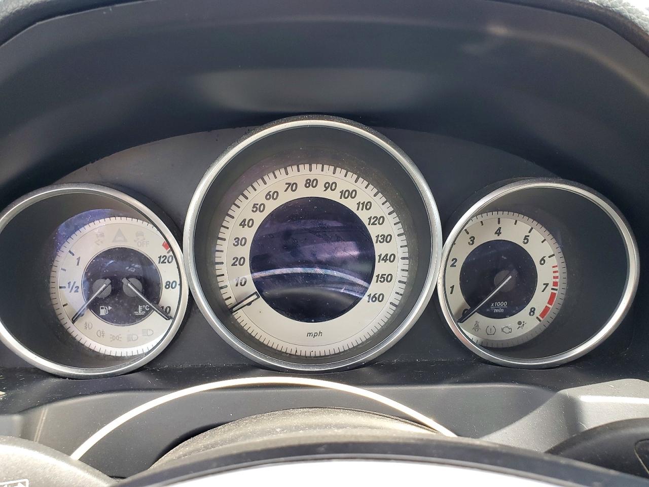 2014 Mercedes-Benz E-Class VIN WDDKK5KF0EF262483 COPART salvage auction — Front End, TX - SALVAGE VEHICLE TITLE, sold $700 on 2026-06-29 (photo 9)