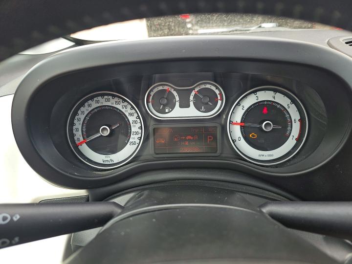 2015 Fiat 500 VIN ZFBCFADH2FZ033879 COPART salvage auction — MECHANICAL, Ab - Oop - Active, sold $1,050 on 2026-07-07 (photo 8)