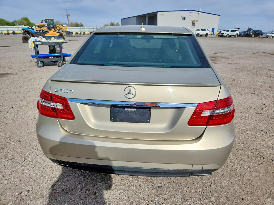 2011 Mercedes-benz E-class VIN WDDHF5GBXBA433172 COPART salvage auction — FRONT END, Az - Cert Of Title - Salvage, sold $700 on 2026-07-31 (photo 6)