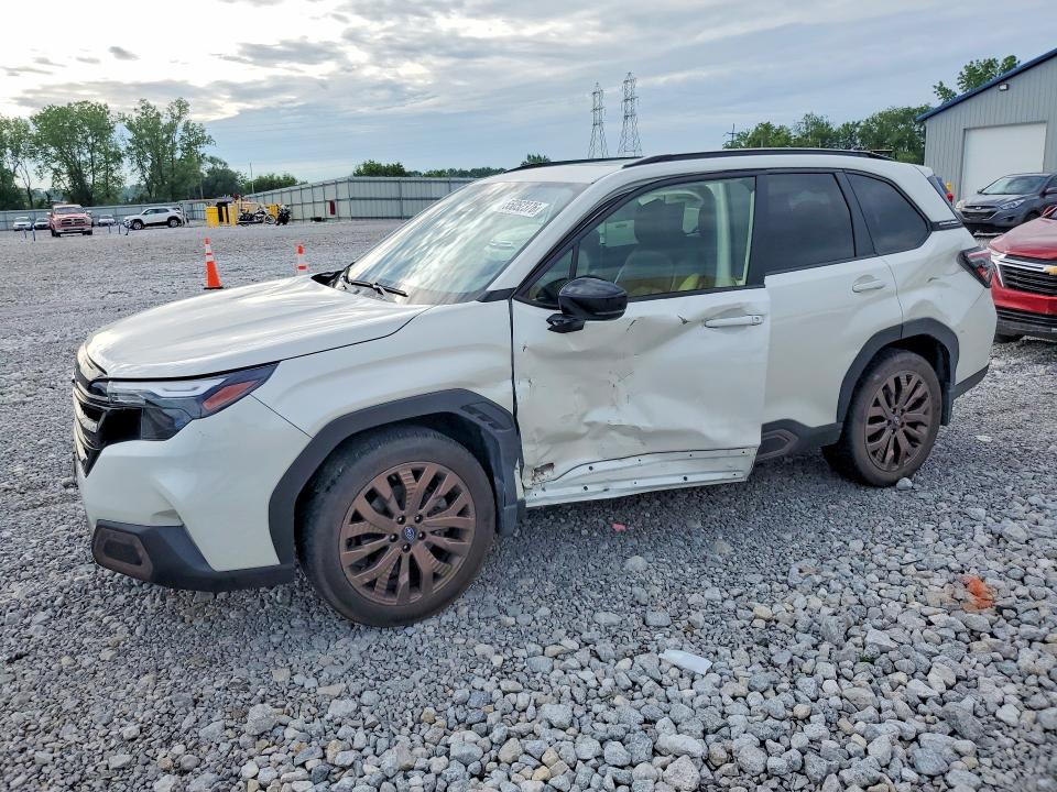 2025 Subaru Forester VIN JF2SLDFC2SH426982 COPART salvage auction — SIDE, Oh - Cert Of Title-Salvage, sold $9,100 on 2026-07-10 (photo 1)