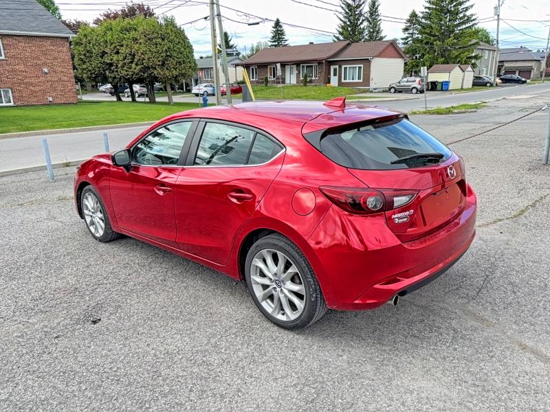2018 Mazda 3 VIN 3MZBN1M34JM200329 COPART salvage auction — MINOR DENT/SCRATCHES, Qc - Aucune Mention (P), sold $6,300 on 2026-07-03 (photo 3)