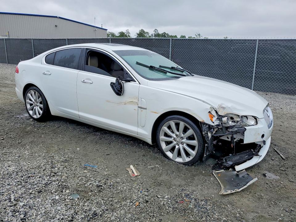 2011 Jaguar Xf VIN SAJWA0GB8BLR87321 COPART salvage auction — FRONT END, Sc - Cert Of Title-Salvage, sold $550 on 2026-07-08 (photo 4)