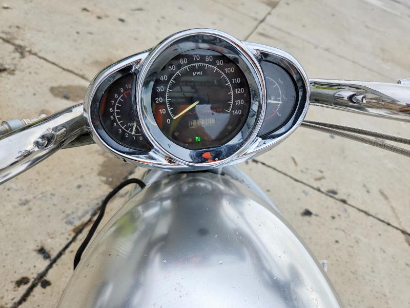 2002 Harley-davidson Night rod special VIN 1HD1HAZ102K804030 COPART salvage auction — MINOR DENT/SCRATCHES, IL - SALVAGE CERTIFICATE, sold $2,300 on 2026-07-06 (photo 7)