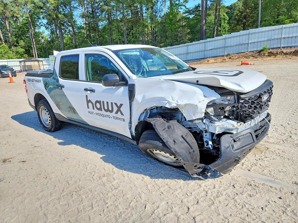 2025 Ford Maverick VIN 3FTTW8A38SRA58282 COPART salvage auction — FRONT END, Nc - Salvage Certificate Of Title, sold $7,300 on 2026-07-31 (photo 4)