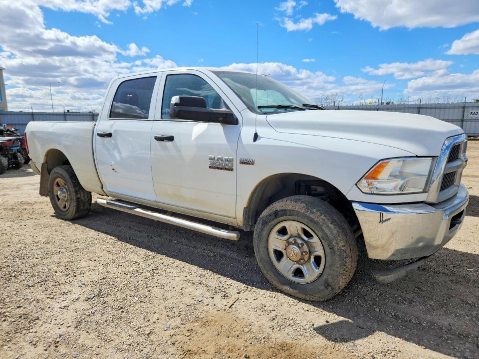2017 Ram 3500 VIN 3C63R3CJ6HG566218 COPART salvage auction — MECHANICAL, Ab - Bos - Active, sold $1,850 on 2026-07-09 (photo 4)