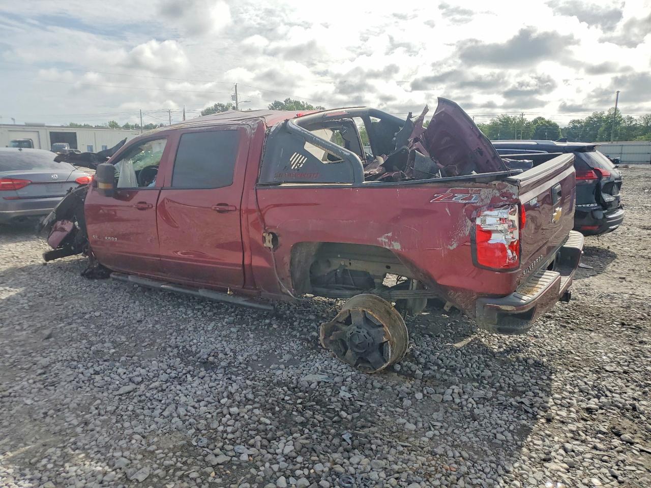 2017 Chevrolet Silverado 1500 VIN 3GCUKREC7HG184735 COPART salvage auction — All Over, AL - CERT OF TITLE-SALVAGE TITLE, sold $1,550 on 2026-07-09 (photo 2)