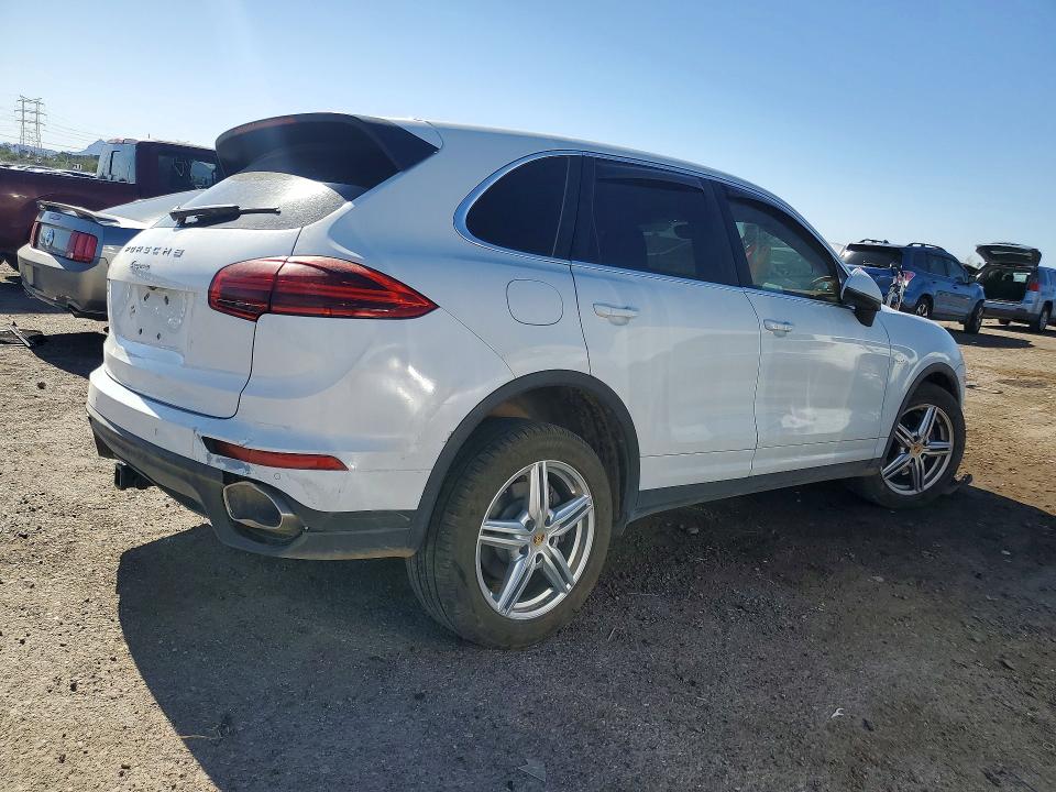 2016 Porsche Cayenne VIN WP1AF2A21GLA40335 COPART salvage auction — UNDERCARRIAGE, Az - Cert Of Title - Salvage, sold $3,900 on 2026-07-31 (photo 3)