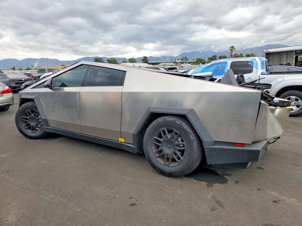 2024 Tesla VIN 7G2CEHED4RA040602 COPART salvage auction — REAR END, Ca - Salvage Certificate, sold $23,200 on 2026-07-20 (photo 2)