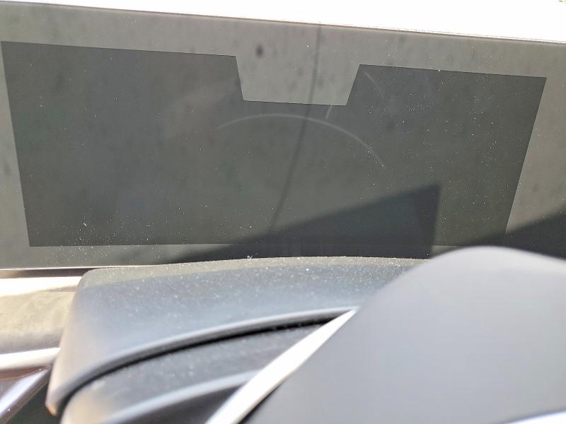2026 BMW X5 VIN 5UX13EU09T9301402 COPART salvage auction — FRONT END, Ca - Salvage Certificate, sold $20,600 on 2026-07-27 (photo 9)