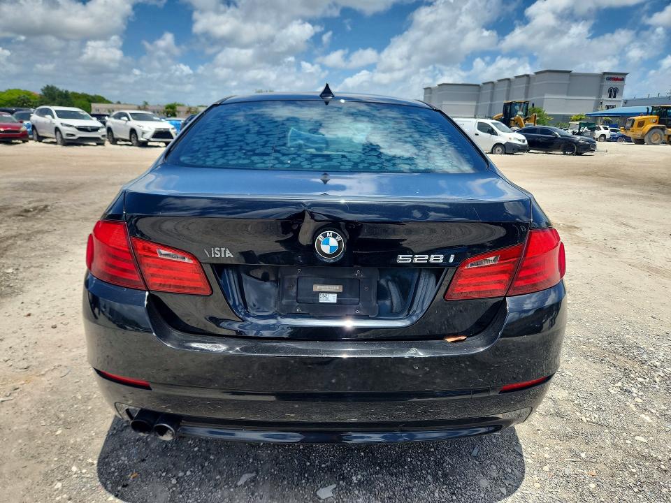 2013 BMW VIN WBAXG5C5XDD229831 COPART salvage auction — MINOR DENT/SCRATCHES, Fl - Certificate Of Title, sold $825 on 2026-07-02 (photo 6)