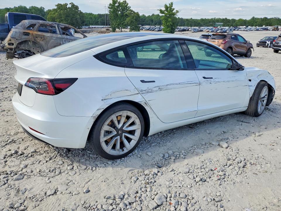 2023 Tesla Model 3 VIN 5YJ3E1EA6PF430844 COPART salvage auction — SIDE, Ga - Cert Of Ttl-Slvg Manufctr Bybk, sold $6,400 on 2026-07-08 (photo 3)