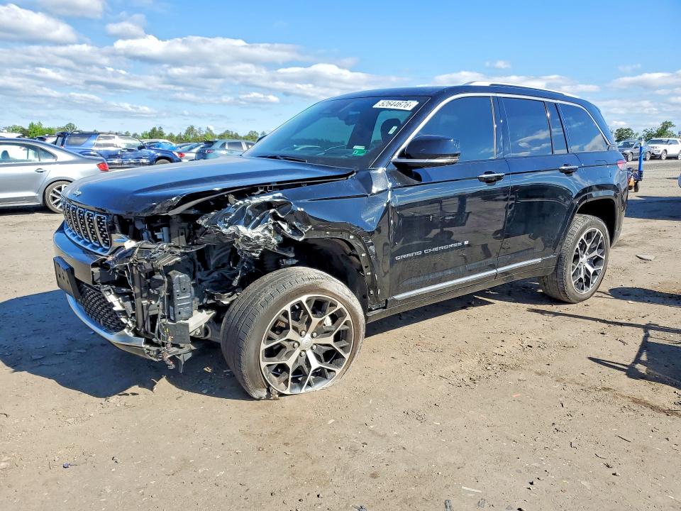 2023 Jeep Cherokee VIN 1C4RJHEG7PC516535 — COPART salvage auction photo