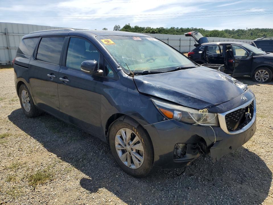 2015 Kia SEDONA VIN KNDMB5C18F6072292 COPART salvage auction — FRONT END, Ca - Salvage Certificate, sold $700 on 2026-07-10 (photo 4)