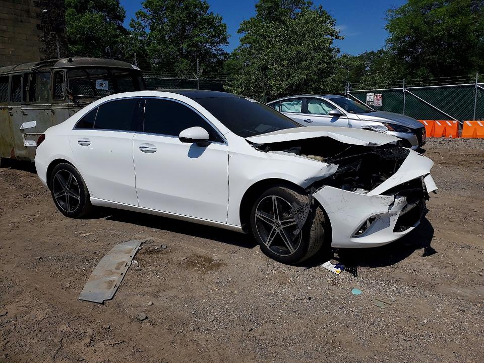 2019 Mercedes-benz A-klasse VIN WDD3G4FB8KW030815 COPART salvage auction — FRONT END, Salvage Title, sold $3,150 on 2026-08-06 (photo 4)