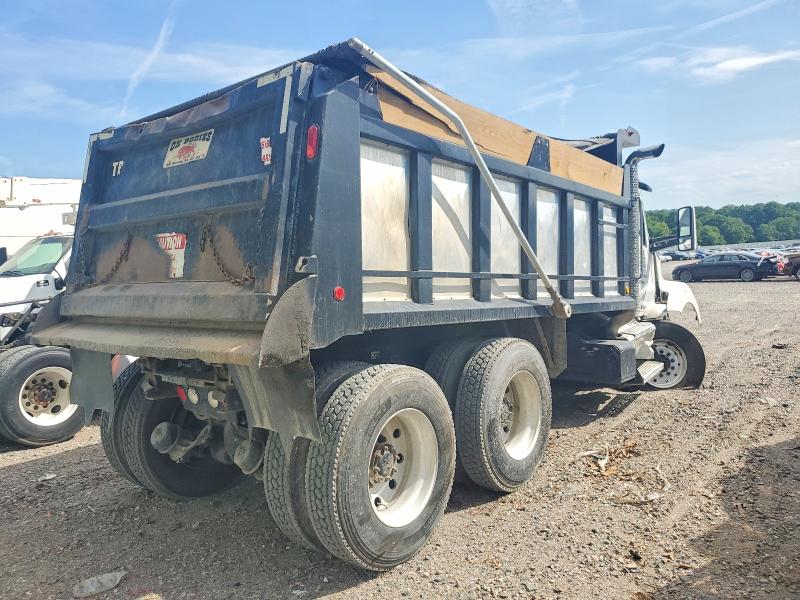 2017 Kenworth T8 series VIN 1NKZLP0X4HJ153845 COPART salvage auction — UNDERCARRIAGE, GA - CERT OF TITLE-SALVAGE, sold $11,100 on 2026-07-23 (photo 4)