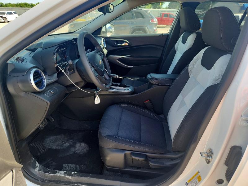 2025 Chevrolet Trax VIN KL77LFEP9SC322858 COPART salvage auction — HAIL, Ks - Cert Of Title-Salvage, sold $8,400 on 2026-07-08 (photo 7)