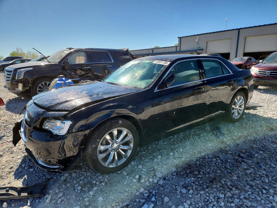 2017 Chrysler VIN 2C3CCARGXHH558055 COPART salvage auction — FRONT END, Mi - Certificate Of Title, sold $6,000 on 2026-07-02 (photo 1)
