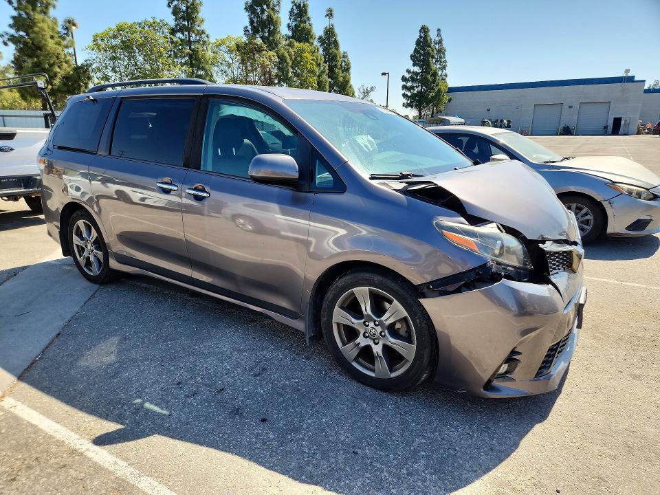 2020 Toyota Sienna VIN 5TDXZ3DCXLS087367 COPART salvage auction — FRONT END, Ca - Salvage Certificate, sold $11,200 on 2026-07-14 (photo 4)