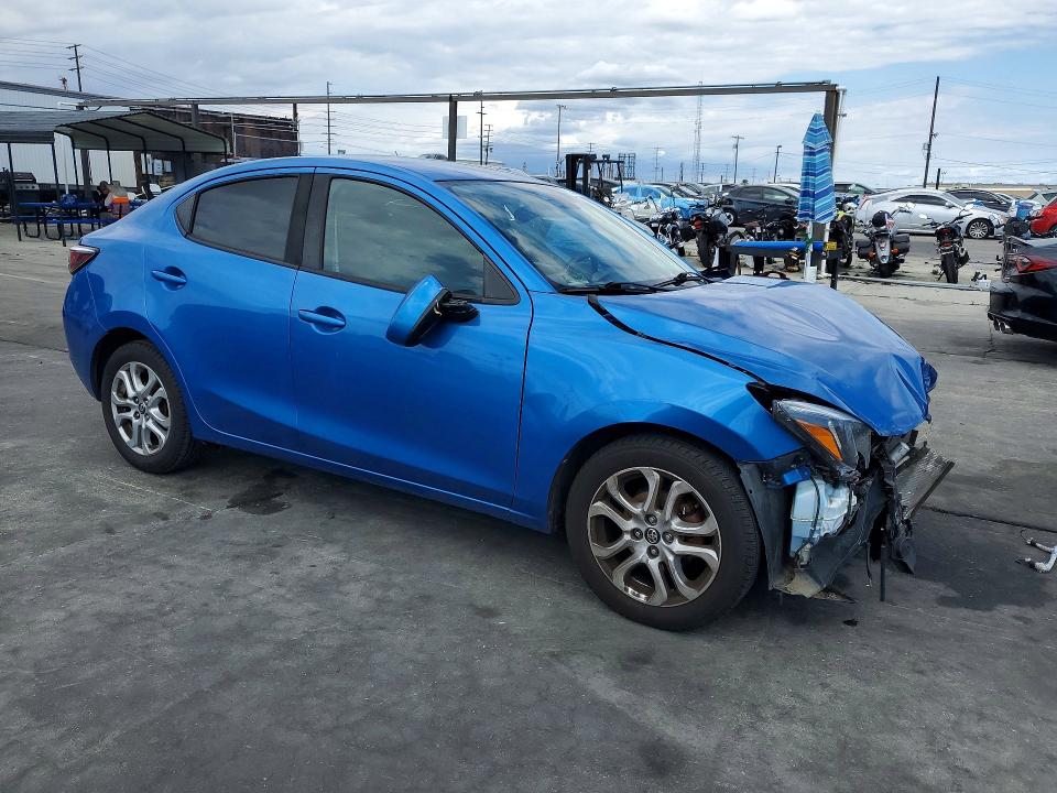 2018 Toyota Yaris VIN 3MYDLBYV8JY318042 COPART salvage auction — FRONT END, Ca - Salvage Certificate, sold $1,650 on 2026-07-22 (photo 4)
