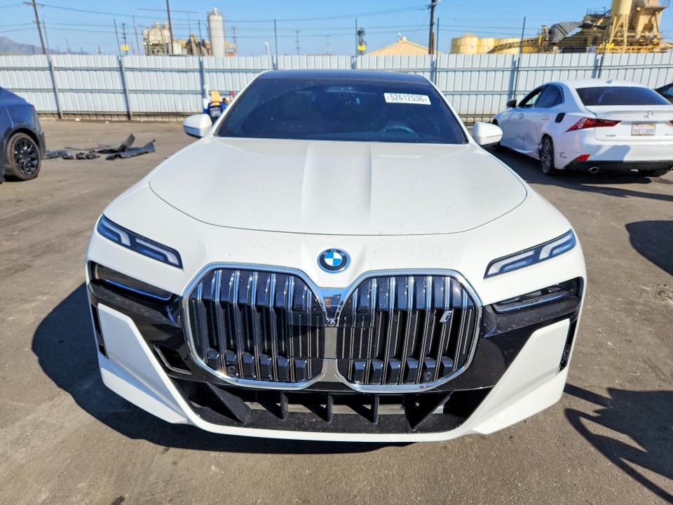 2024 BMW VIN WBY43EJ04RCR92156 COPART salvage auction — REAR END, Ca - Salvage Certificate, sold $37,750 on 2026-07-08 (photo 5)