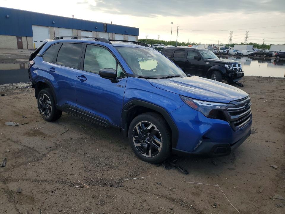 2025 Subaru Forester VIN JF2SLSED3SH450853 COPART salvage auction — REAR END, MI - CERT OF TITLE-SALVAGE VEHICLE, sold $500 on 2026-07-24 (photo 4)