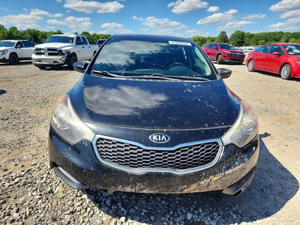 2016 Kia Forte VIN KNAFK4A66G5563711 COPART salvage auction — MINOR DENT/SCRATCHES, Ar - Cert Of Title-Salvage, sold $1,200 on 2026-07-13 (photo 5)