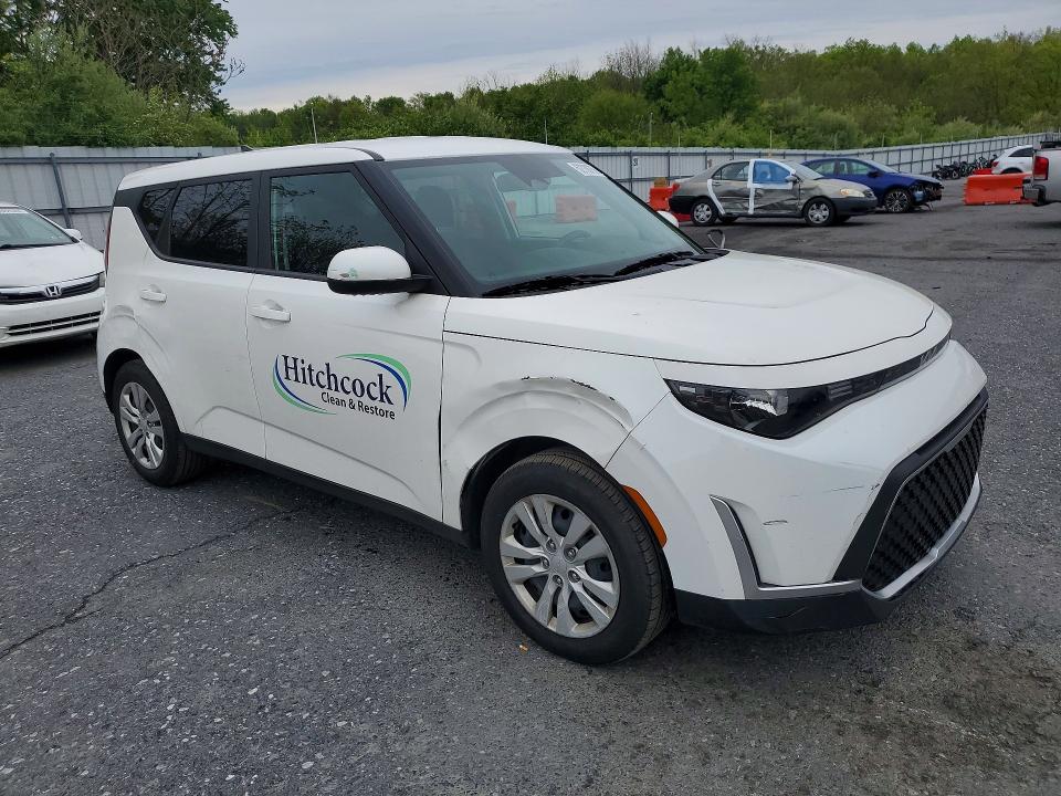 2023 Kia Soul VIN KNDJ23AU4P7847316 COPART salvage auction — SIDE, Pa - Certificate Of Salvage, sold $4,600 on 2026-07-07 (photo 4)