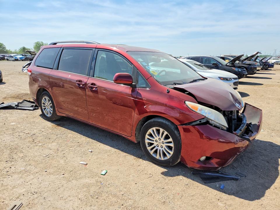 2014 Toyota VIN 5TDYK3DC6ES526494 COPART salvage auction — FRONT END, IL - SALVAGE CERTIFICATE, sold $1,550 on 2026-07-09 (photo 4)
