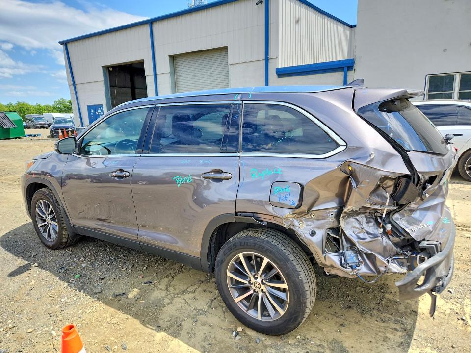 2019 Toyota Highlander VIN 5TDJZRFH1KS625714 COPART salvage auction — REAR END, Nj - Cert Of Title-Salvage, sold $8,200 on 2026-07-22 (photo 2)