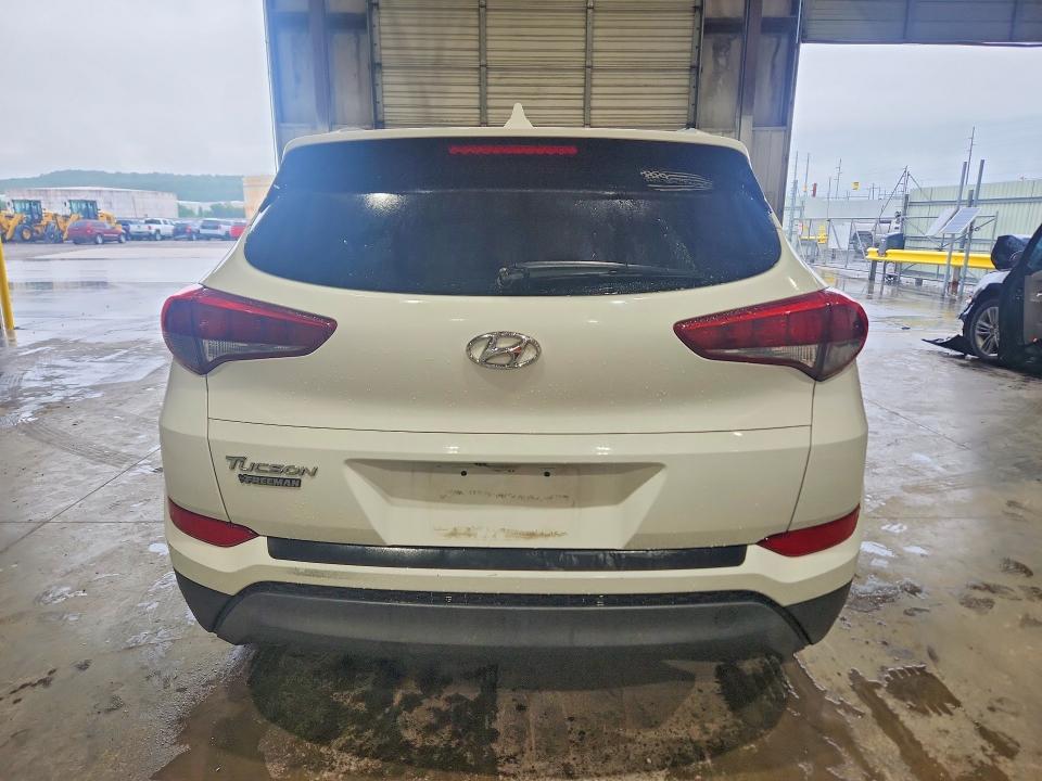 2017 Hyundai VIN KM8J33A45HU500296 COPART salvage auction — SIDE, Ok - Cert Of Title-Salvage, sold $2,600 on 2026-07-08 (photo 6)
