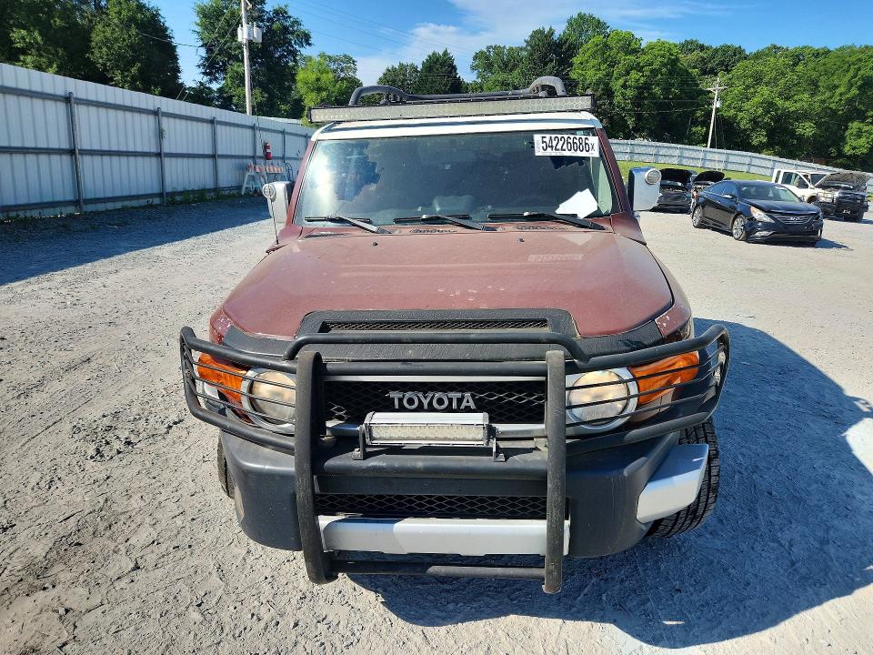 2008 Toyota Fj cruiser VIN JTEBU11F48K040907 COPART salvage auction — SIDE, Nc - Salvage Certificate Of Title, sold $1,850 on 2026-07-29 (photo 5)