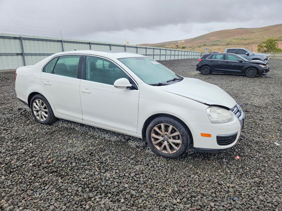 2010 Volkswagen Jetta VIN 3VWRZ7AJ5AM049607 COPART salvage auction — FRONT END, Nv - Salvage Title, sold $300 on 2026-07-02 (photo 4)