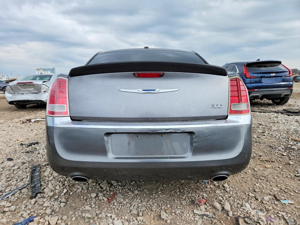2011 Chrysler 300 VIN 2C3CA5CG3BH524584 COPART salvage auction — FRONT END, Il - Salvage Certificate, sold $800 on 2026-07-08 (photo 6)