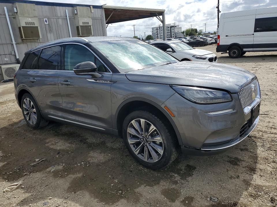 2022 Lincoln VIN 5LMCJ2C98NUL21311 COPART salvage auction — REAR END, Ca - Salvage Certificate, sold $3,900 on 2026-07-02 (photo 4)